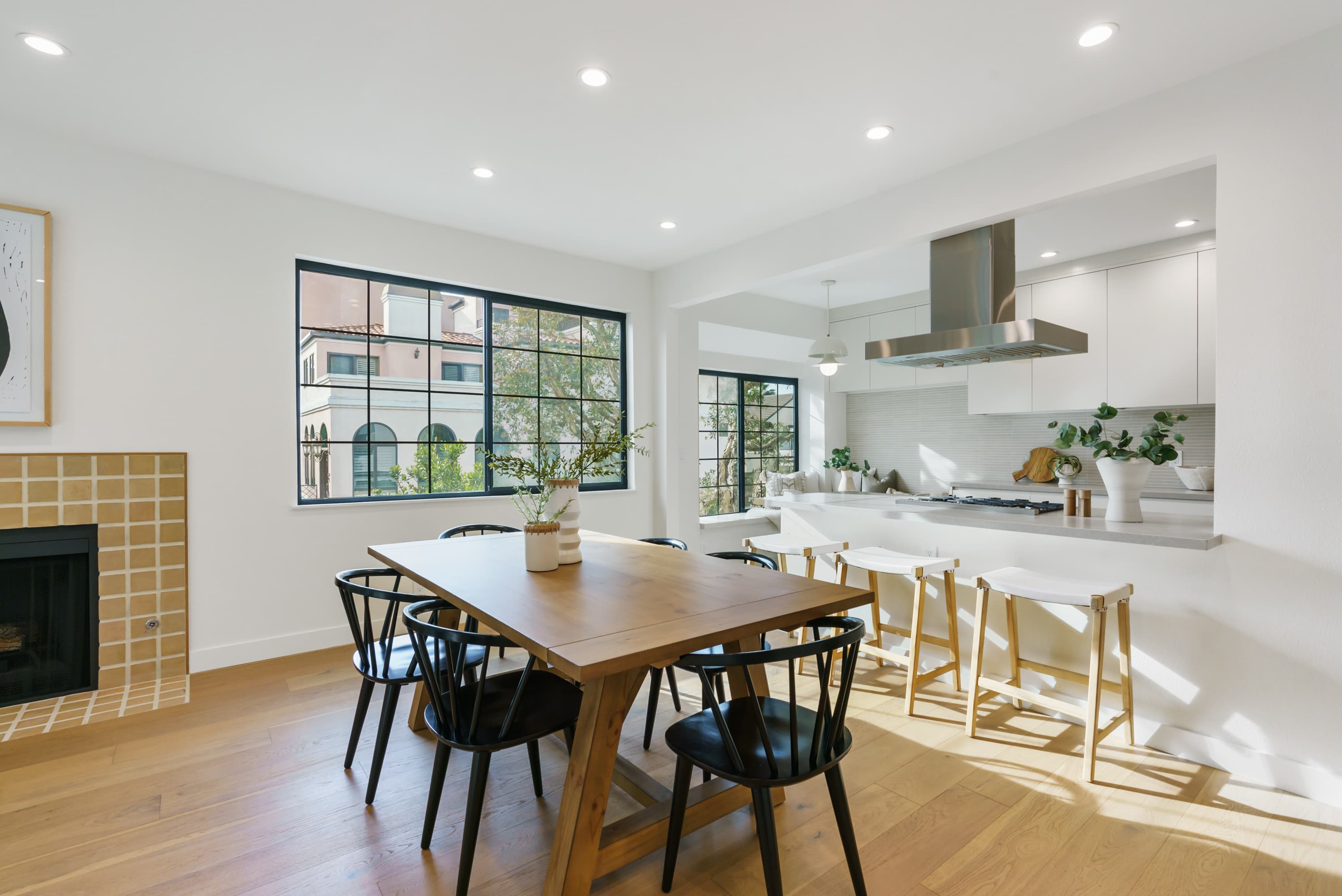 Photo / Video — Modern Marina Del Rey Condo in Marina del Rey, CA, photo 4