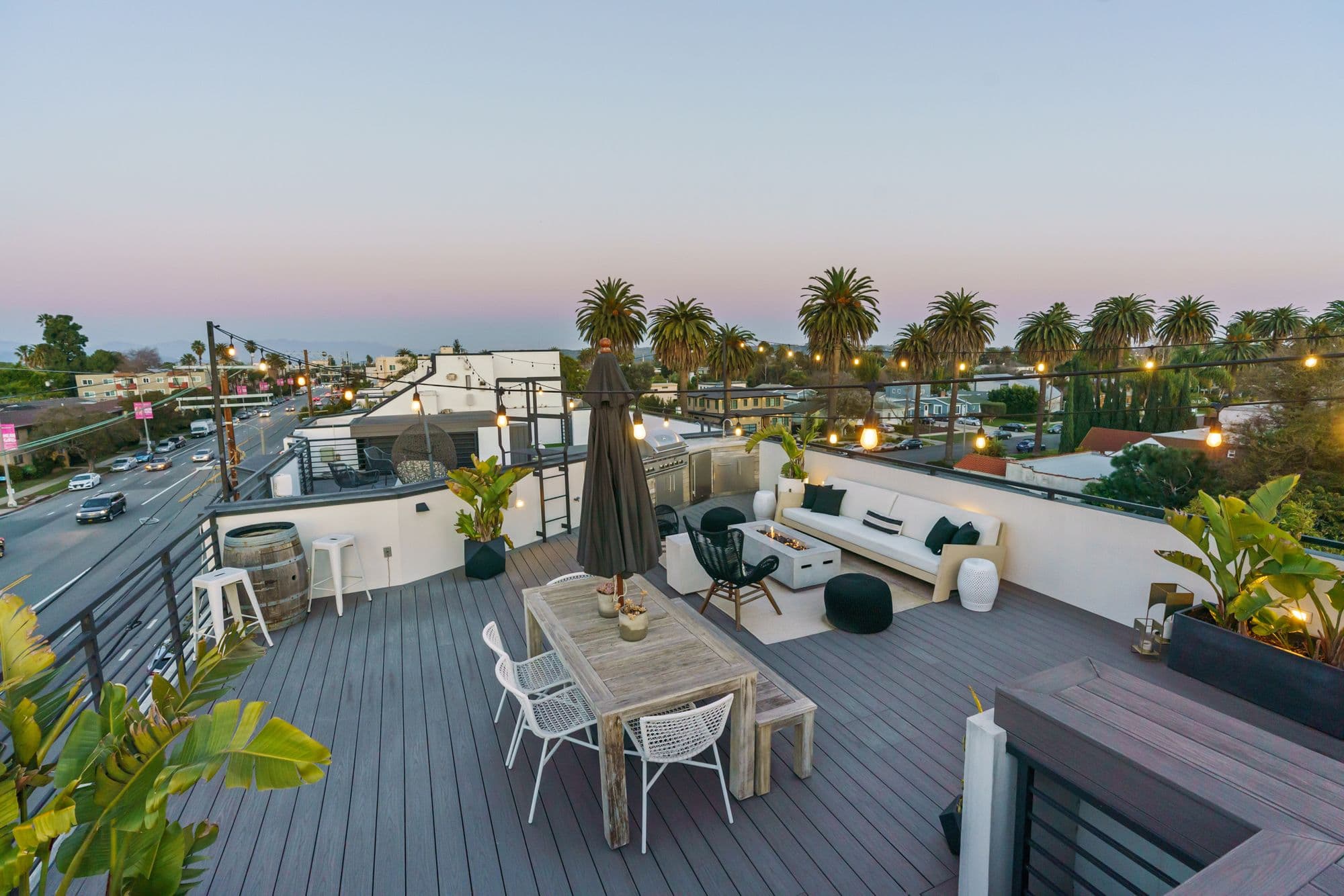 Twilight Real Estate Photography in Los Angeles example 11