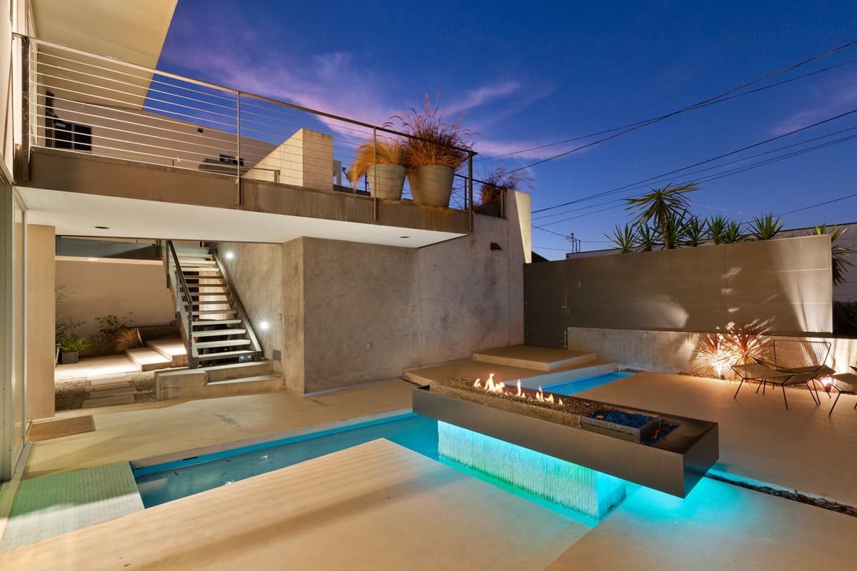 Twilight Real Estate Photography in Los Angeles example 15