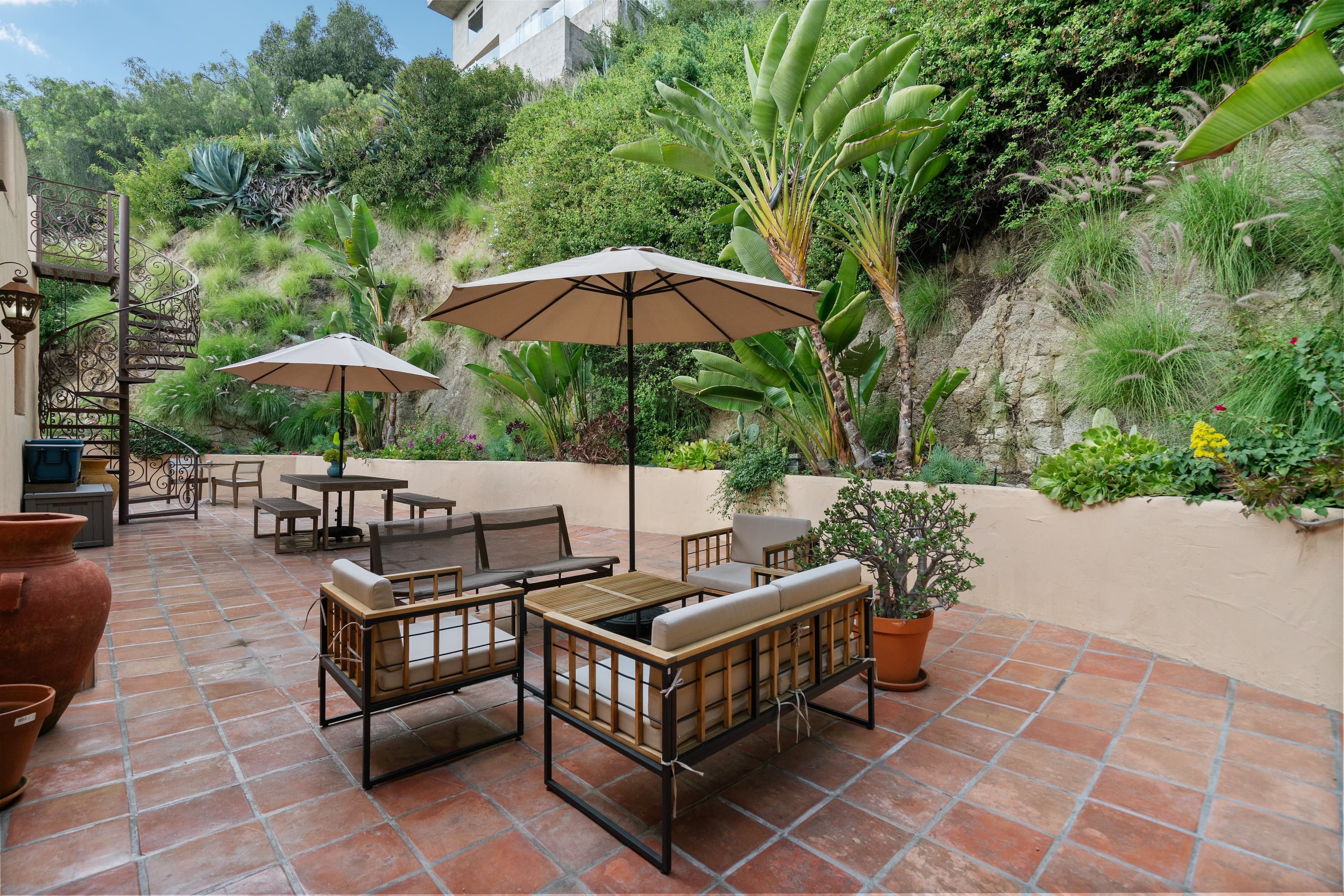Architecture & Detail Photography — Hollywood Hills Airbnb in Hollywood Hills, photo 23