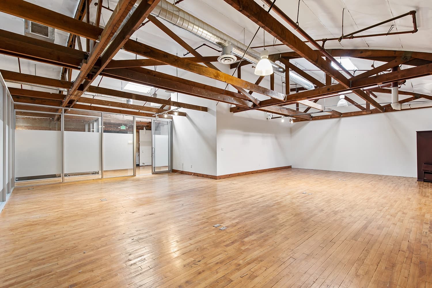 Commercial Real Estate Photography in Los Angeles example 11