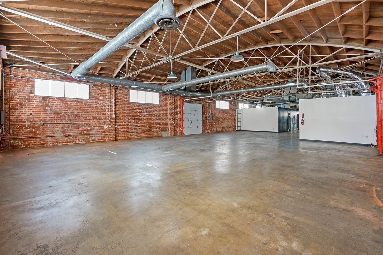 Commercial Real Estate Photography in Los Angeles example 31