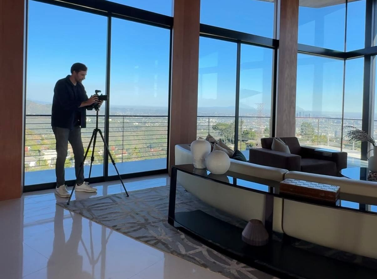 Joshua Spooner photographing a Los Angeles home