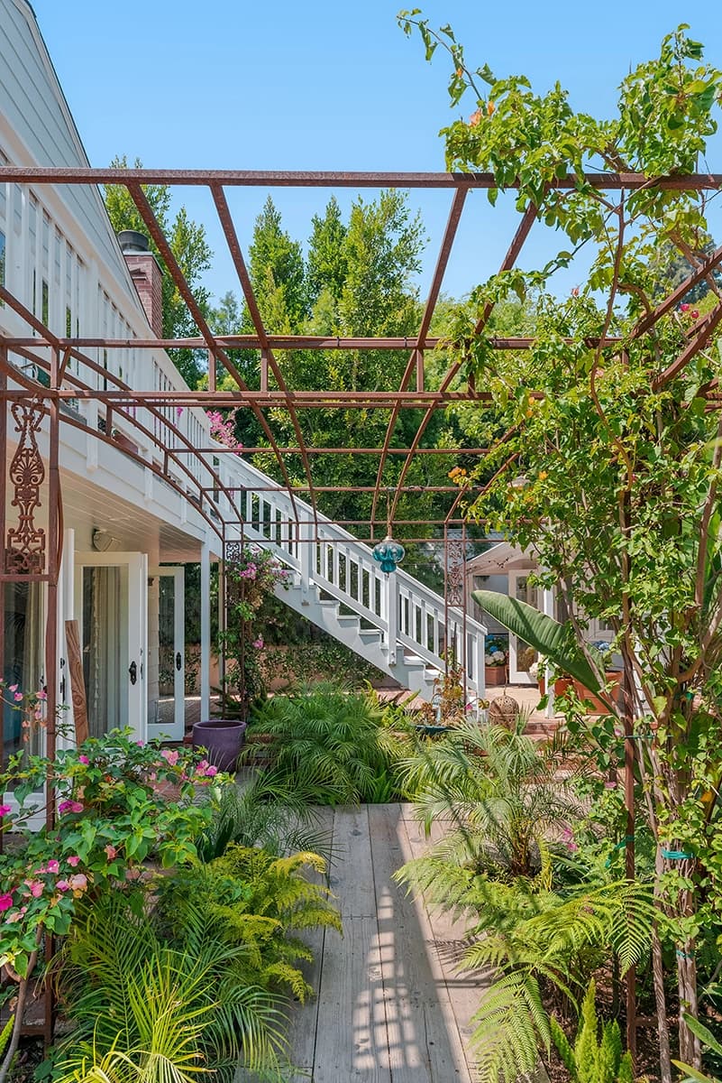 When Homes Have Something to Say — Joshua Spooner Photography